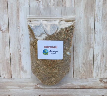 zveroboj-prodyryavlennyj-trava