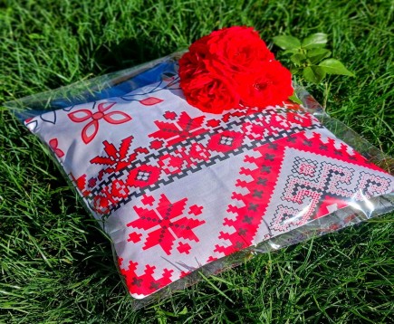 podushka-travyanaya-rasslablyayushchaya