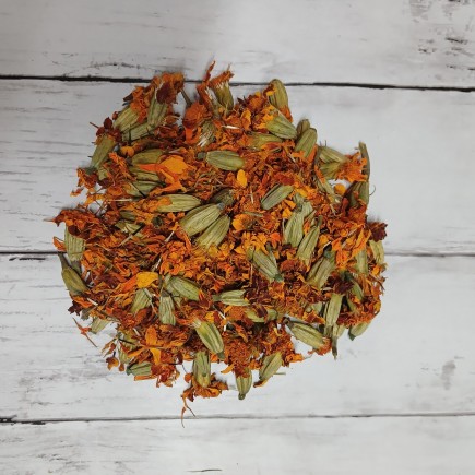 chornobrivtsi-kviti-sukhi